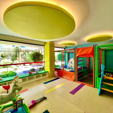 25 - Cleopatra Exclusive, Center Appartement