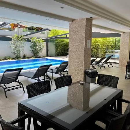 25 - Cleopatra Exclusive, Center Appartement *